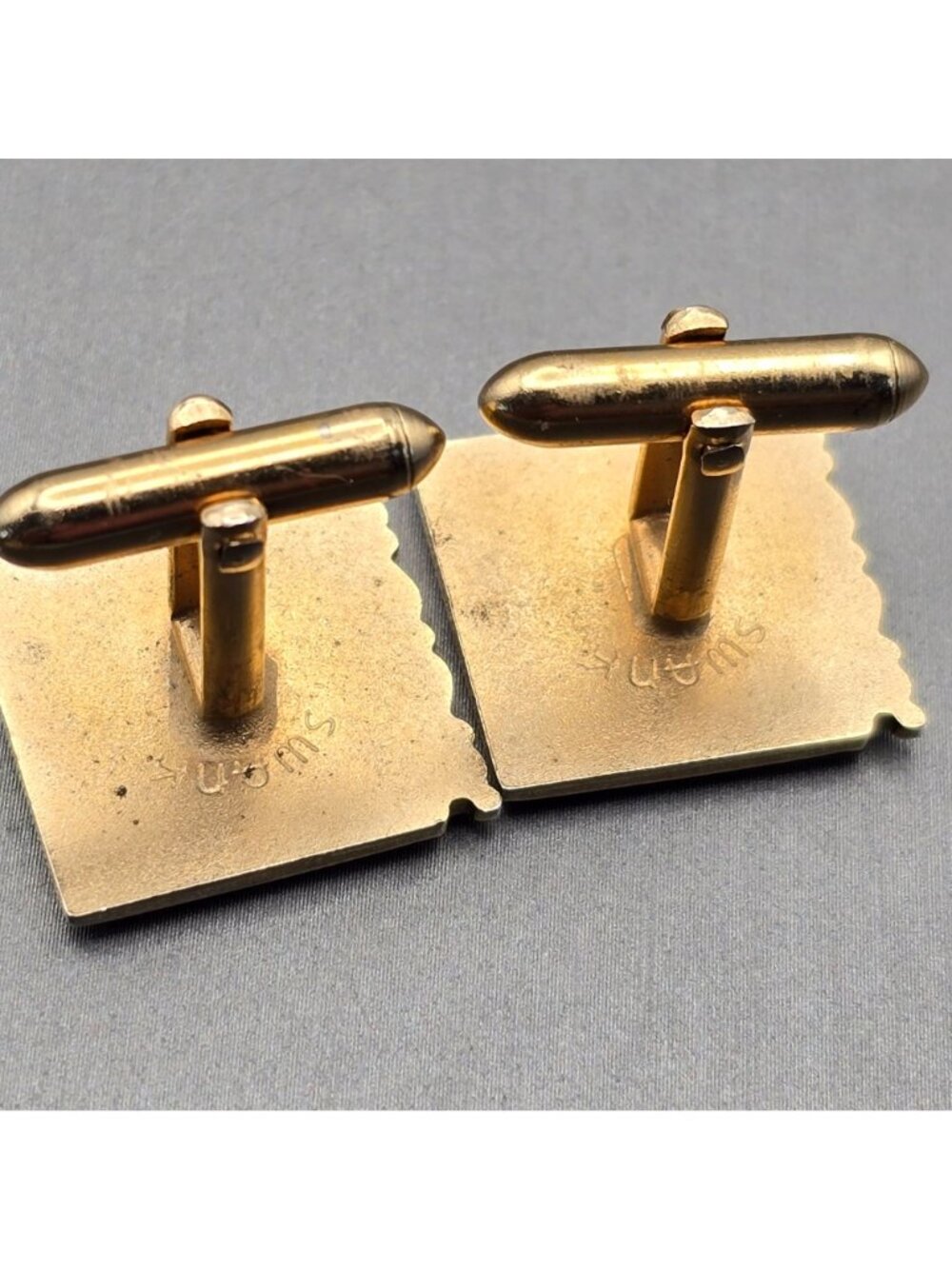 VTG Swank Gold-Tone Square Cufflinks .75" Ornate Scrolled Edge Bullet Back - Picture 5 of 6